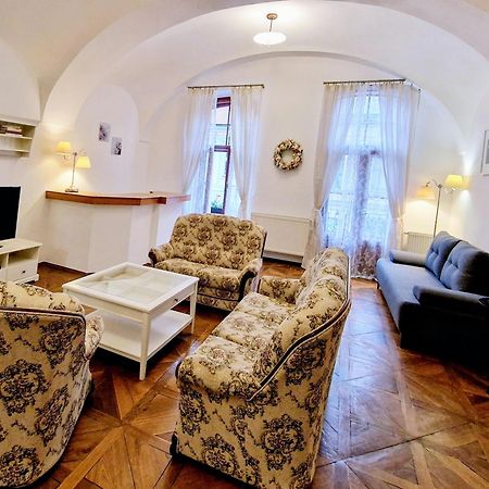 Marina Old Town Apartment Košice Exteriör bild